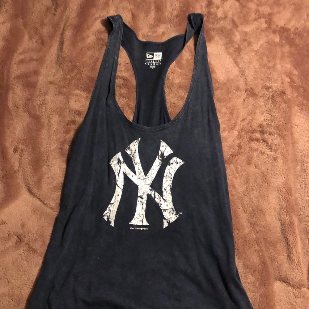 NY Yankees tank